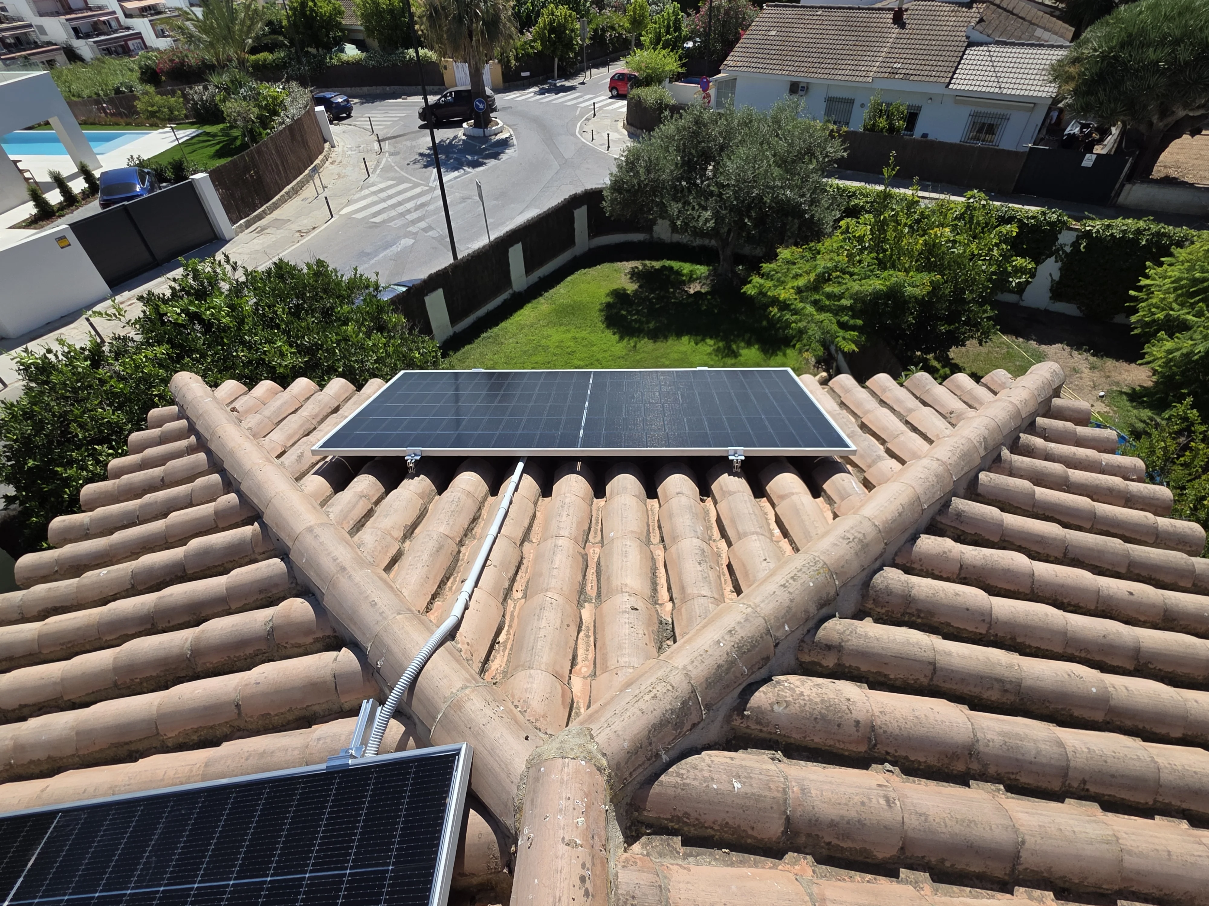 Instalación solar en Chiclana - Imagen 1