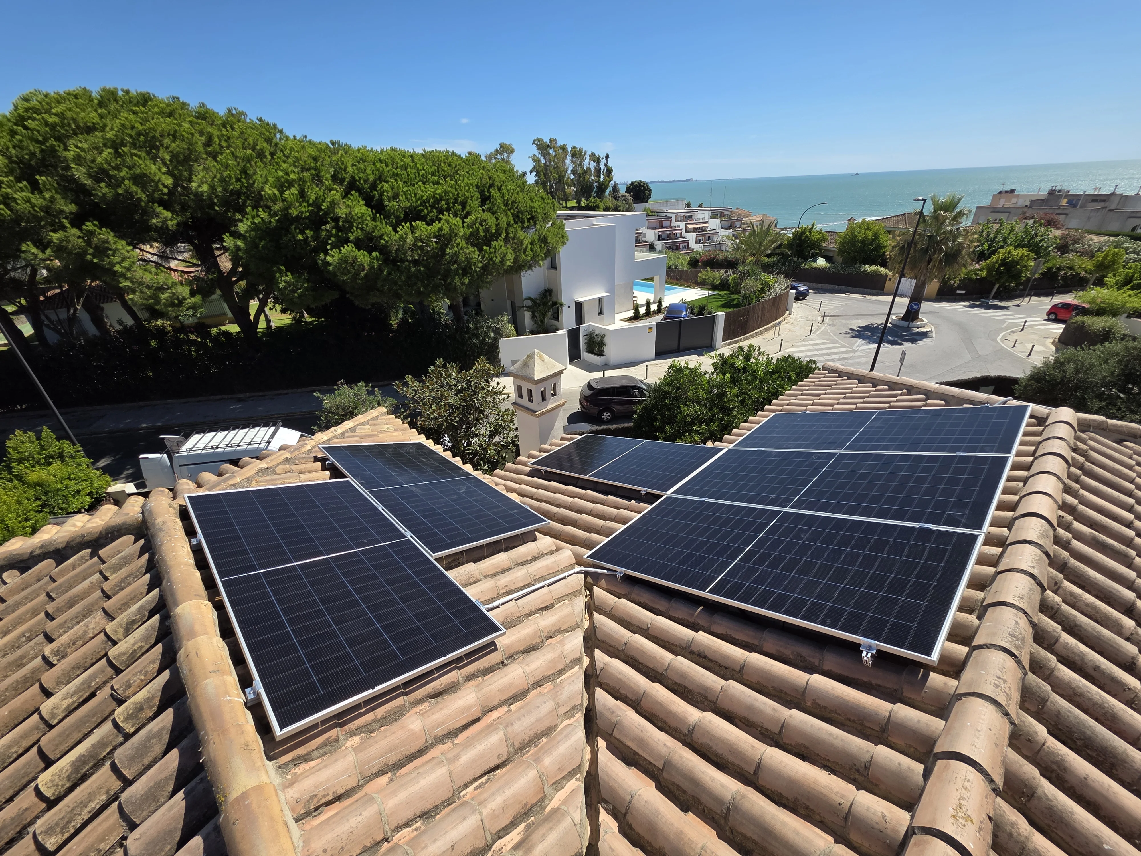 Instalación solar en Chiclana - Imagen 2