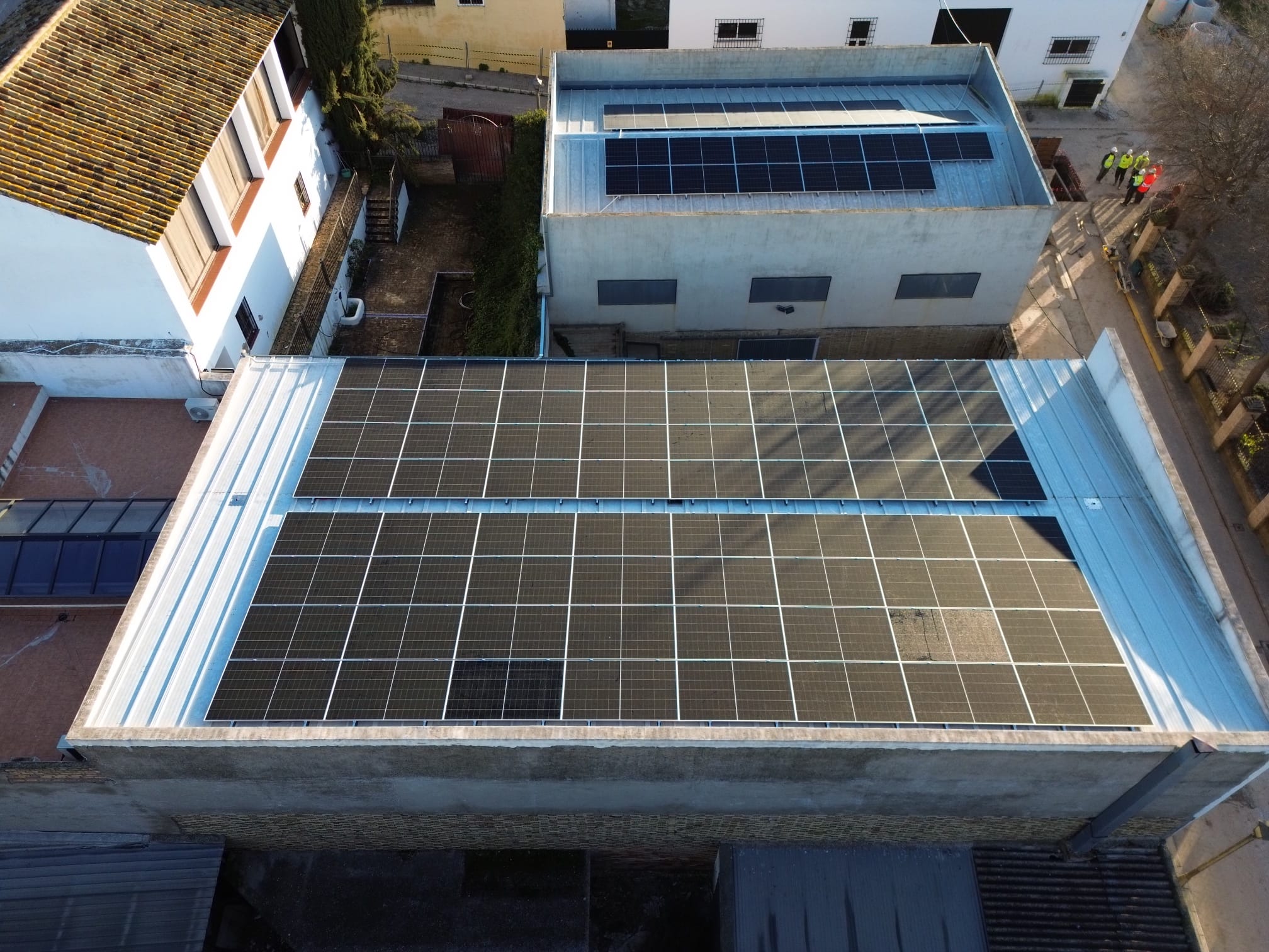 Instalación de un sistema solar de 50kW en la biblioteca pública de La Luisiana (Sevilla) image 2